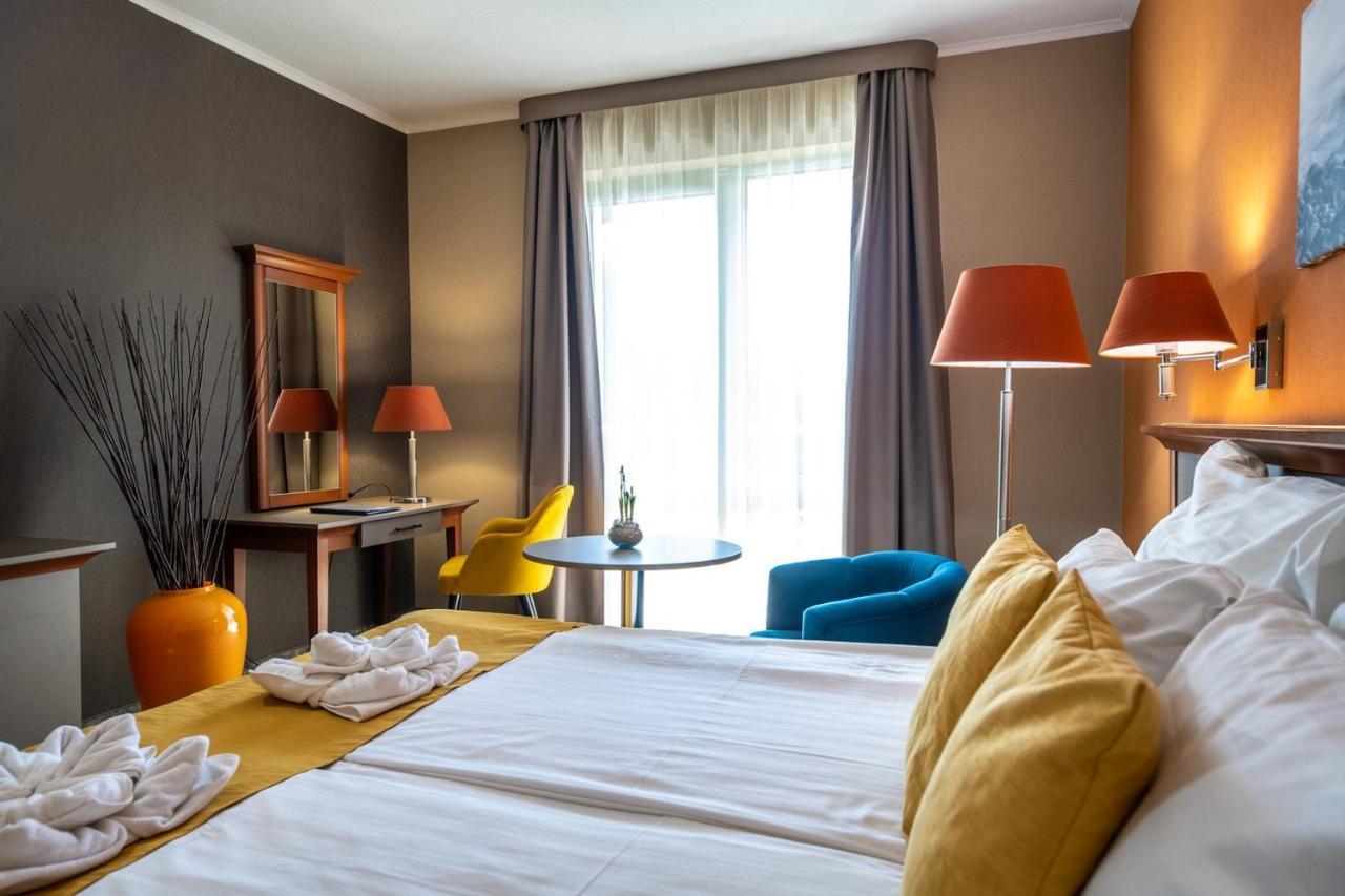 Balneo Hotel Zsori Thermal & Wellness Mezőkövesd Exterior foto